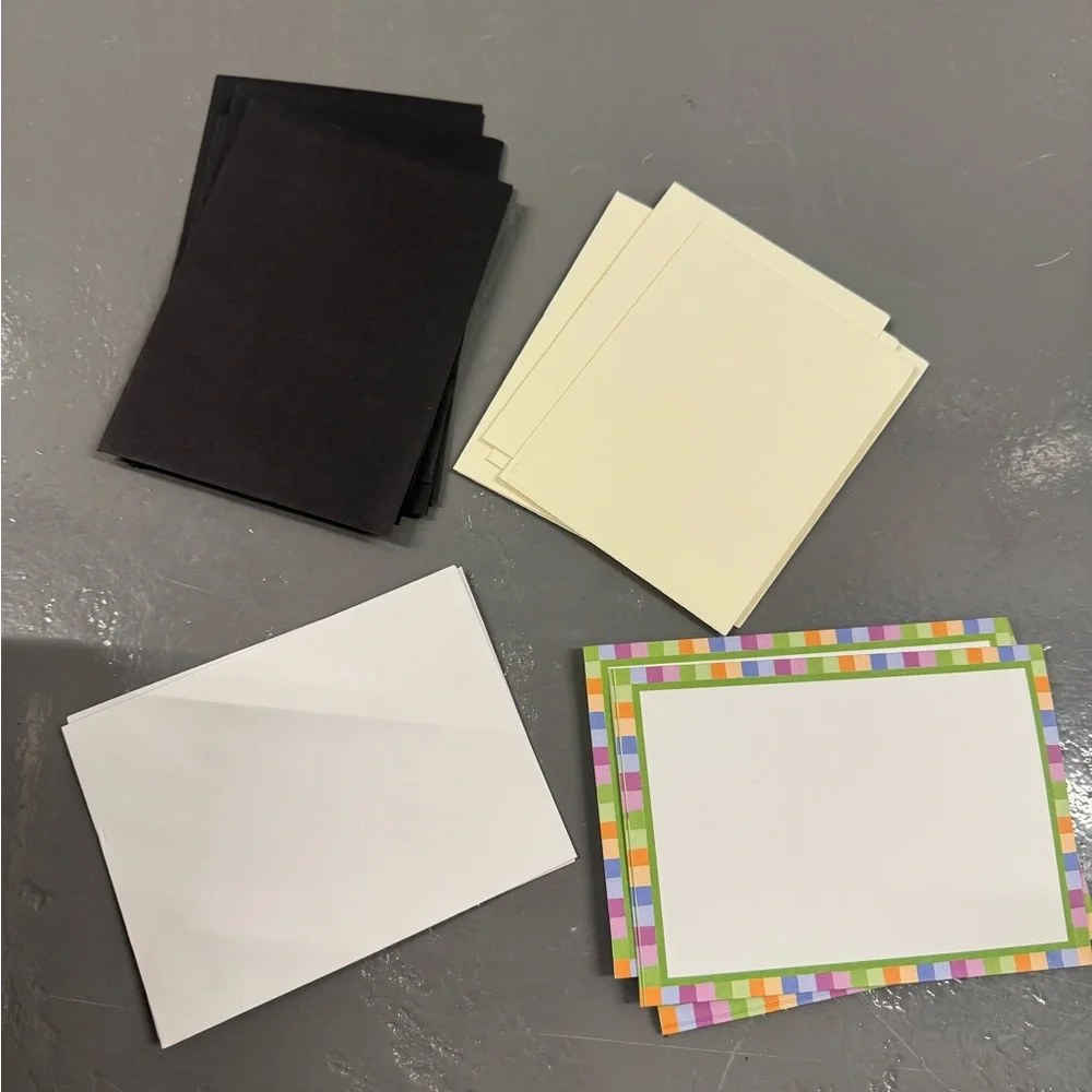 Stationary envelopes